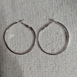 Large silvertone hoop wire earrings